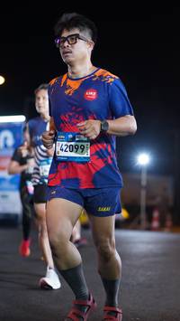 BIB: 42099
                            <button type="button" onclick="openModal(23085506)" class="btn btn-primary btn-sm float-right btn-popup" data-toggle="modal" data-target=".modal-high-quality">
                        <i class="fas fa-shopping-cart"></i> Add to Cart
                    </button>
                                            <button type="button" onclick="isThisMe(23085506, true)" class="btn btn-success btn-sm float-right btn-popup btn-isme hidden" data-toggle="tooltip" data-placement="bottom" title="นี่คือรูปของคุณใช่ไหม คลิกที่นี่เพื่อเอาเข้าอัลบั้ม">
                        <i class="fas fa-plus"></i> Add to album
                    </button>
                    <button type="button" onclick="isThisMe(23085506, false)" class="btn btn-warning btn-sm float-right btn-popup btn-isnotme hidden">
                        <i class="fas fa-ban"></i> Remove from album
                    </button>